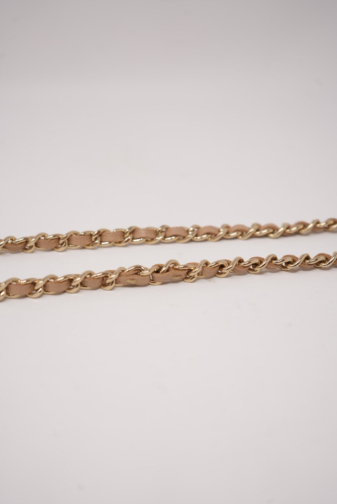 Pre-Owned Chanel Caviar Wallet On Chain Beige