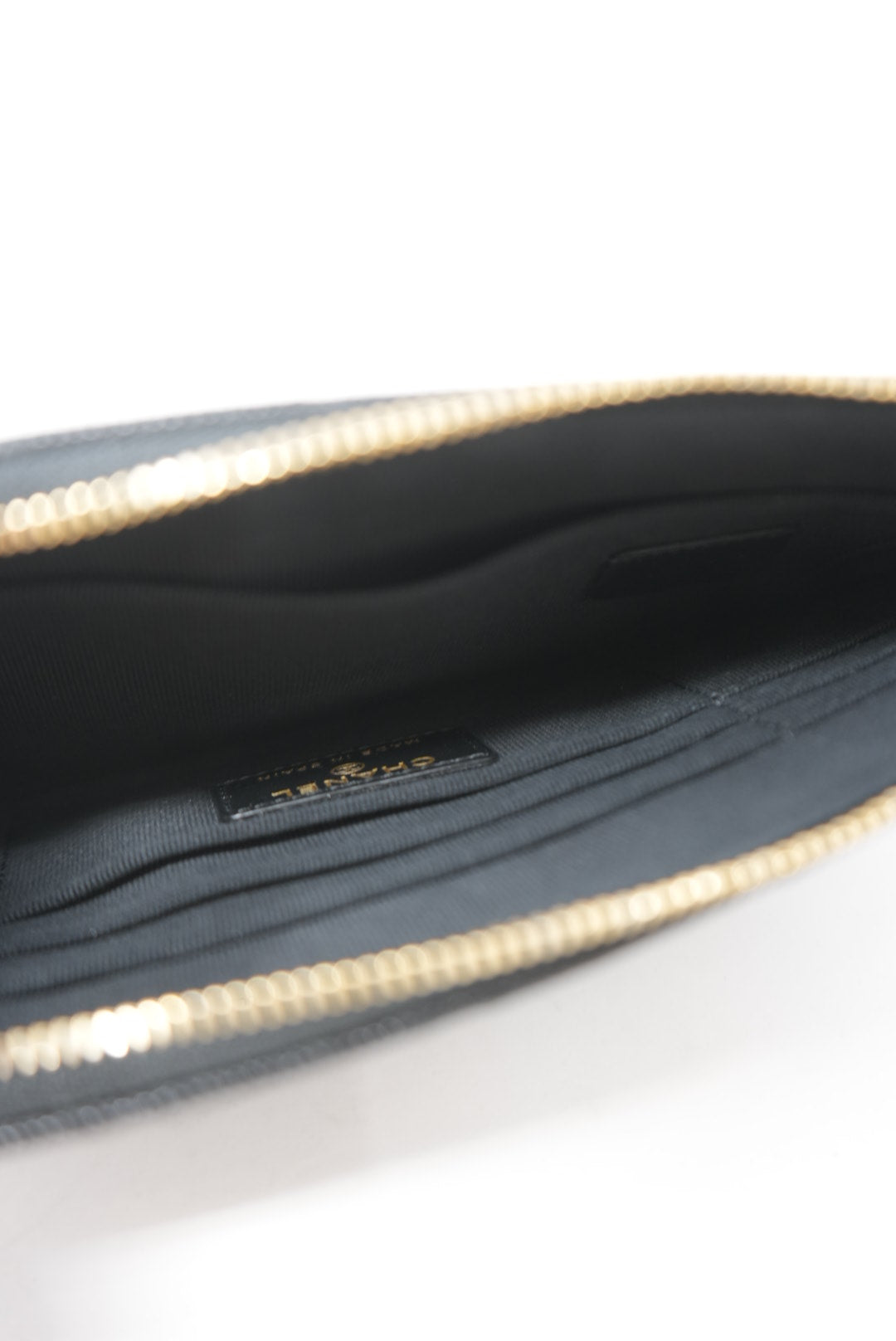 Pre-Owned Chanel Black Caviar Small Pouch 2023