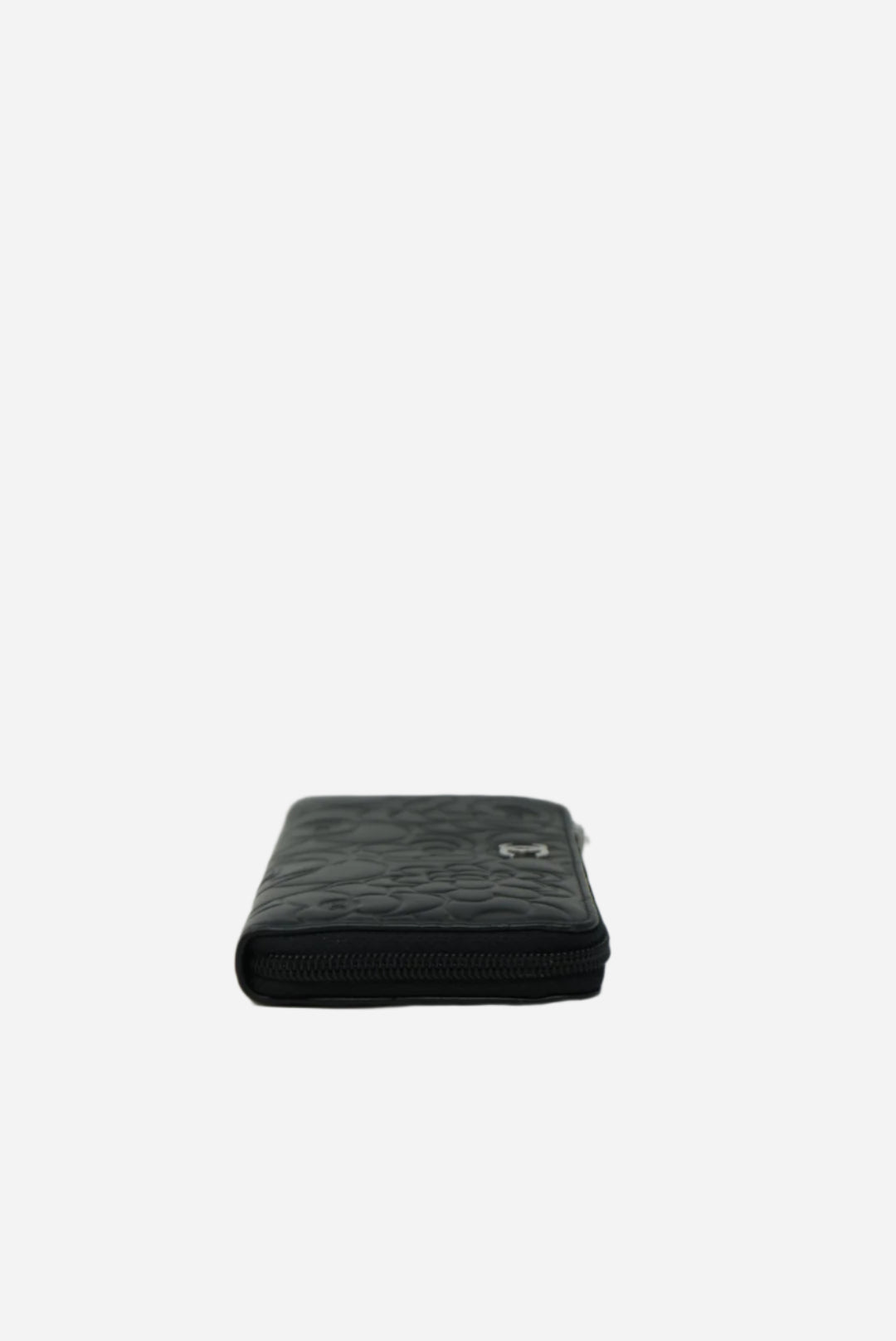 Pre-Owned Chanel Camellia Wallet Never Used 2014