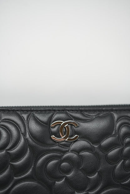 Pre-Owned Chanel Camellia Wallet Never Used 2014