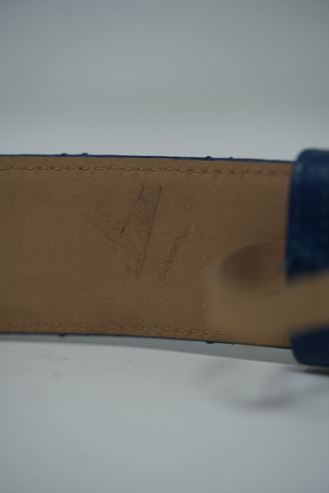 Pre-Owned Chanel Blue Leather CC Buckle Belt