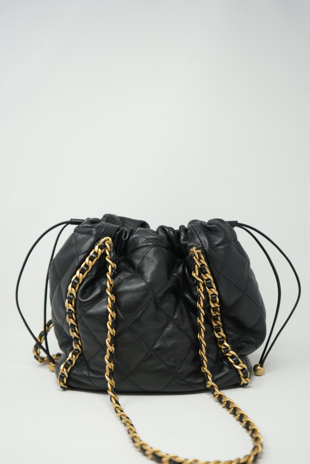 Pre-Owned Chanel 2022-2023 Calfskin Quilted Shoulder Bag