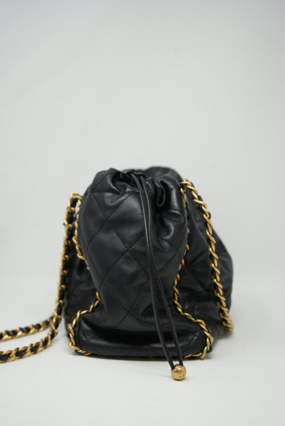 Pre-Owned Chanel 2022-2023 Calfskin Quilted Shoulder Bag