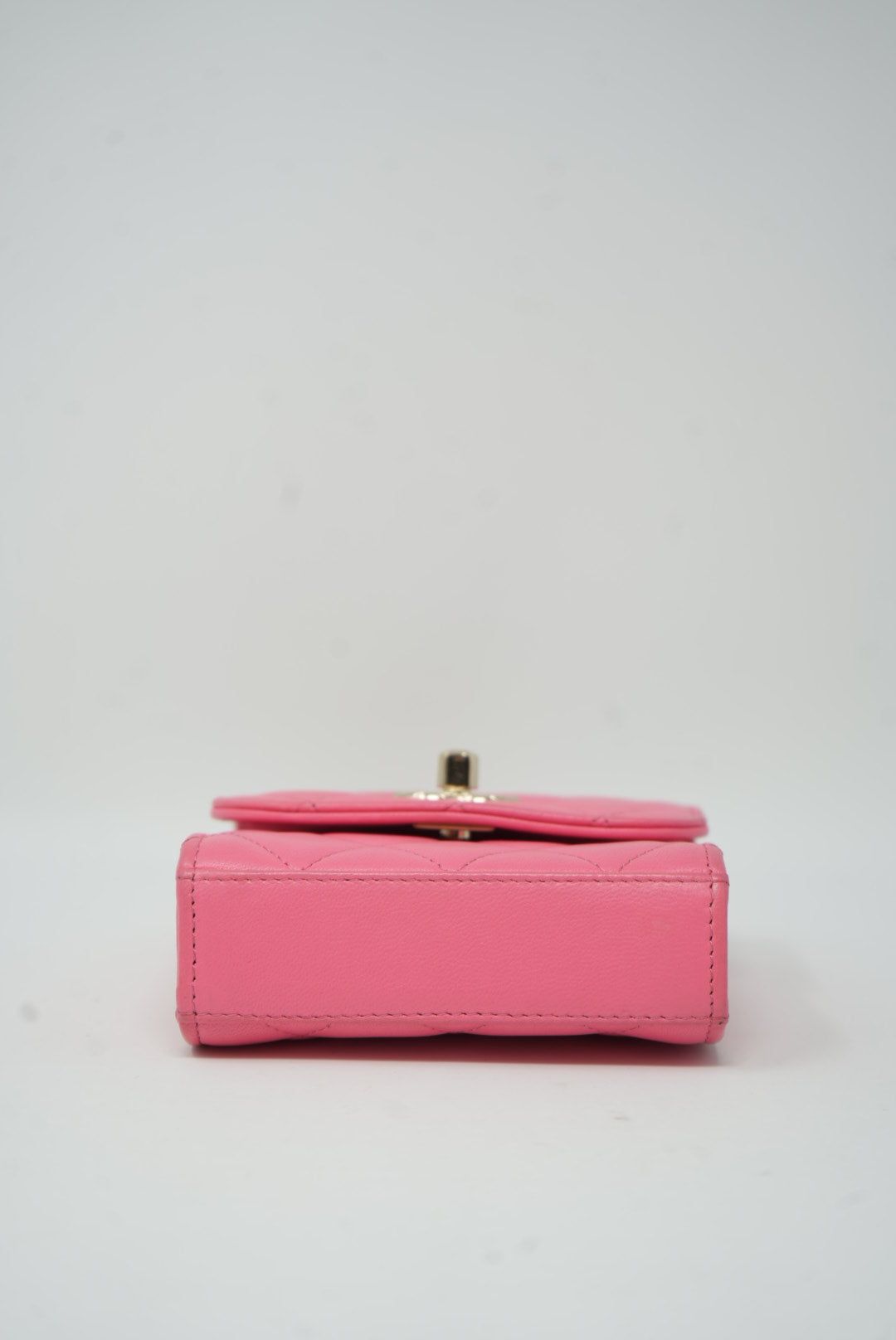 Pre-Owned Chanel Trendy CC Mini Wallet On Chain 2022