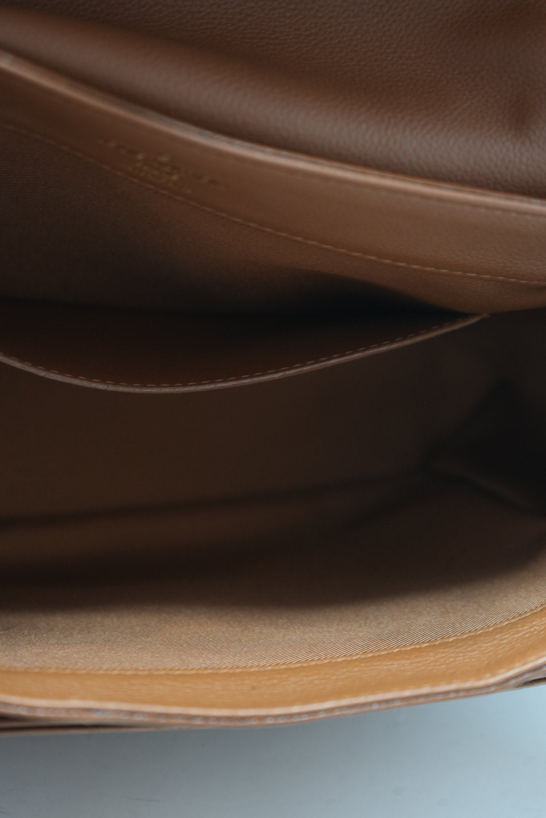 Louis Vuitton Lockme Tote 2016