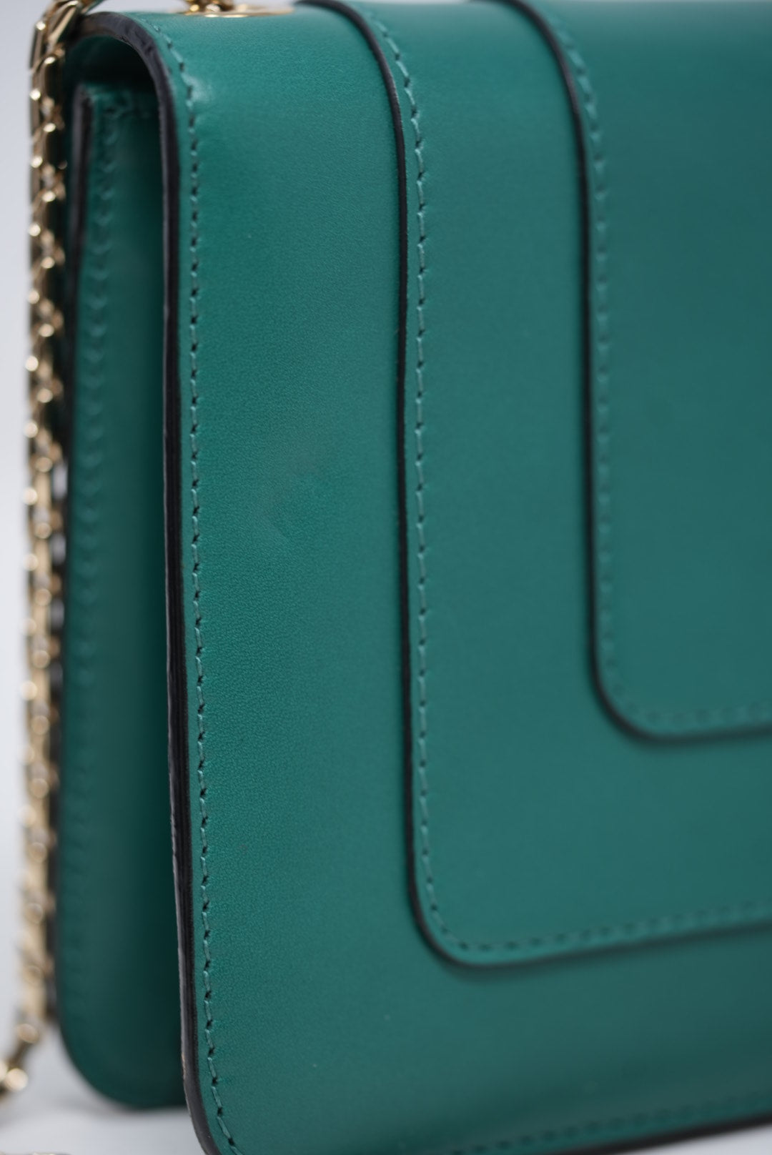 Bvlgari Green Calfskin Serpenti Forever Wallet On Chain
