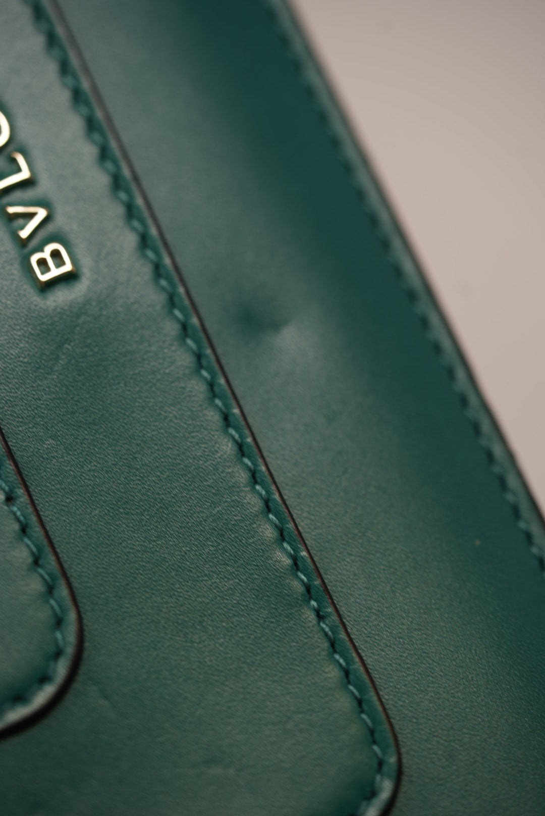Bvlgari Green Calfskin Serpenti Forever Wallet On Chain