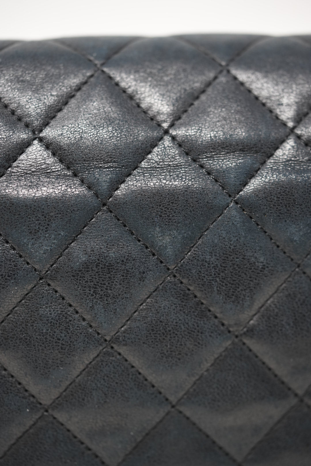 Pre-Owned Chanel Mini Flap Bag Lambskin 1989-1991