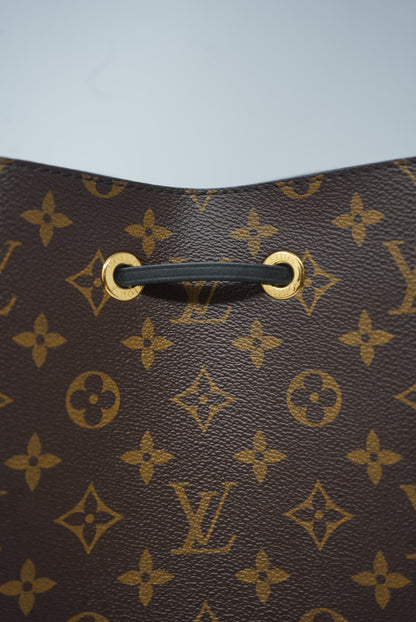 Louis Vuitton NeoNoe Handbag Monogram