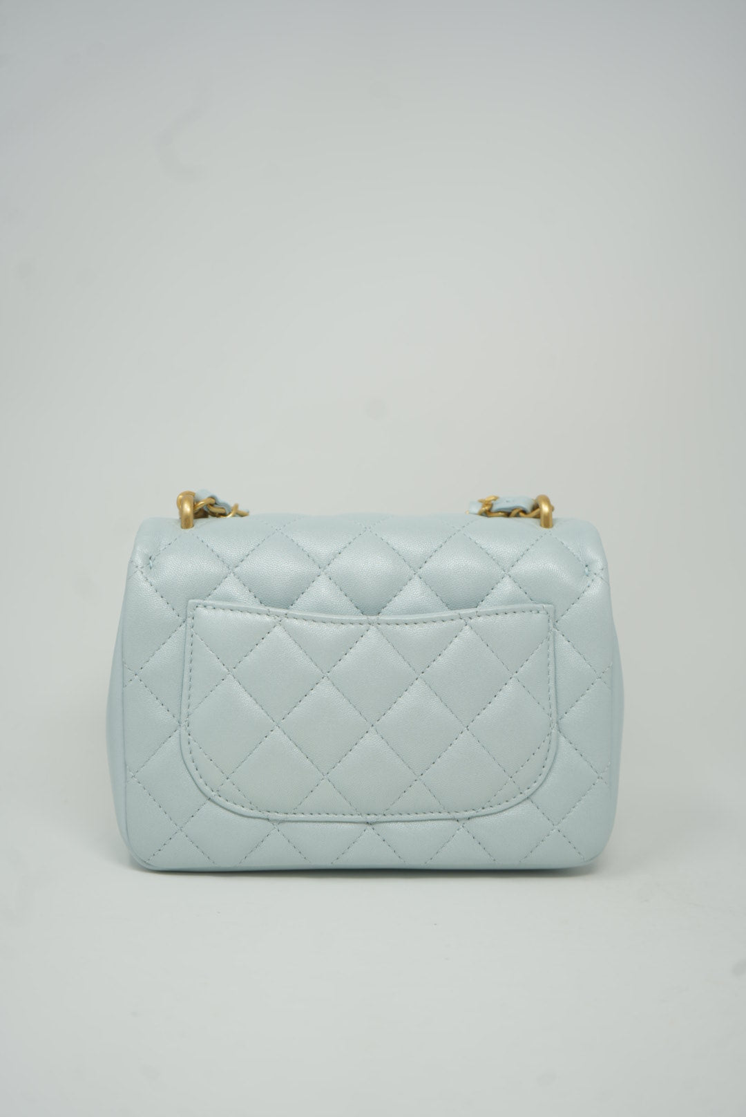 Pre-Owned Chanel 24P Mini Square Flap Bag Chain Pearl