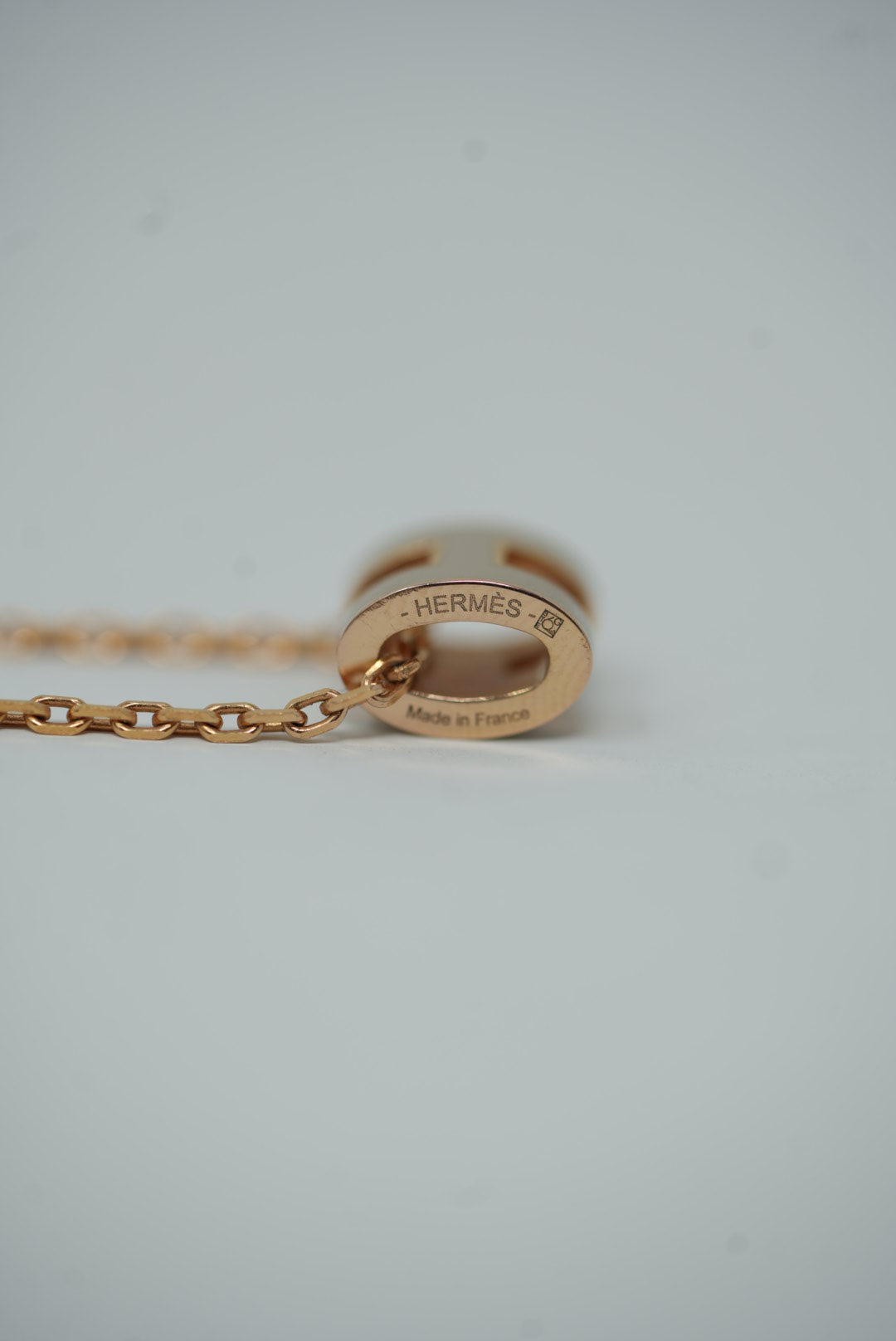 Hermes Mini Pop H pendant Marron Glacé