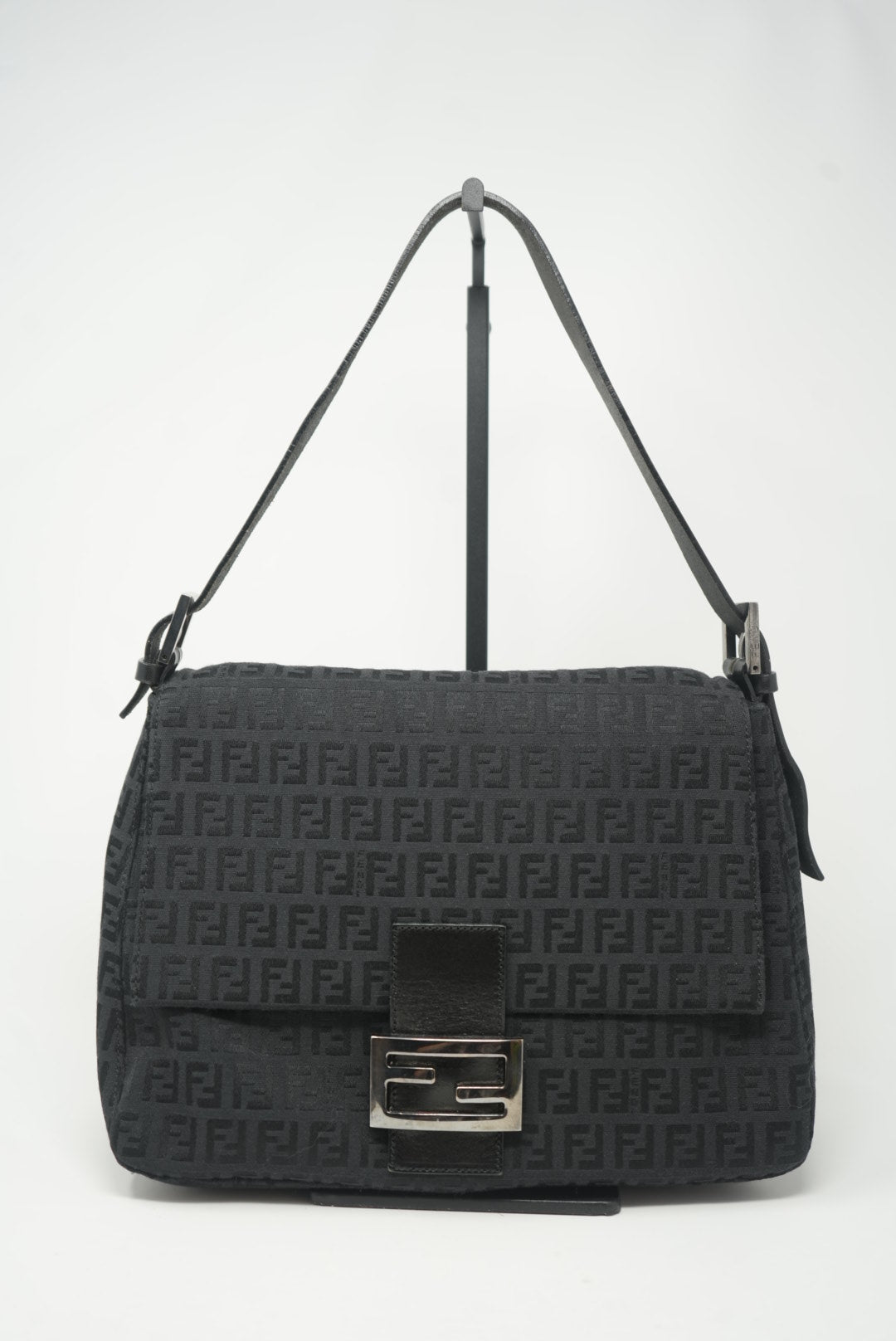 FENDI 90s Zucca Baguette Large Black