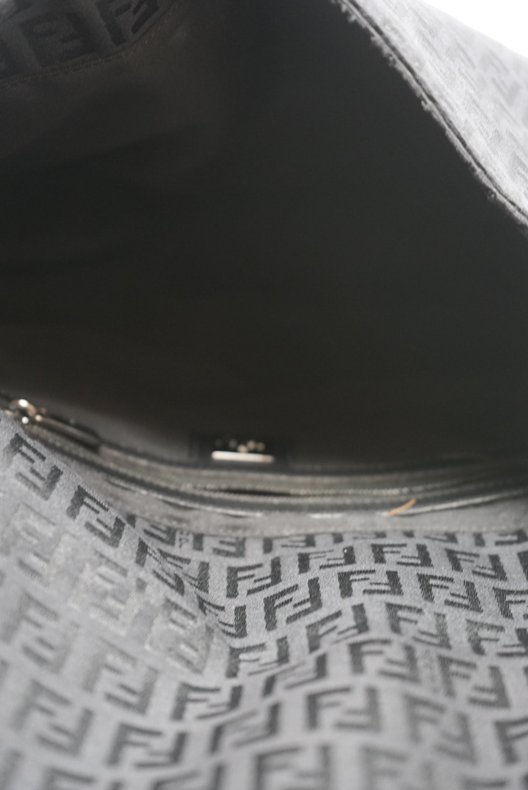 FENDI 90s Zucca Baguette Large Black