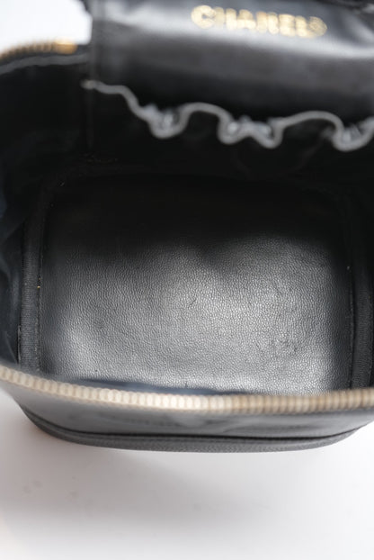 Pre-Owned CHANEL 2002-2003 Vanity HandBag Caviar