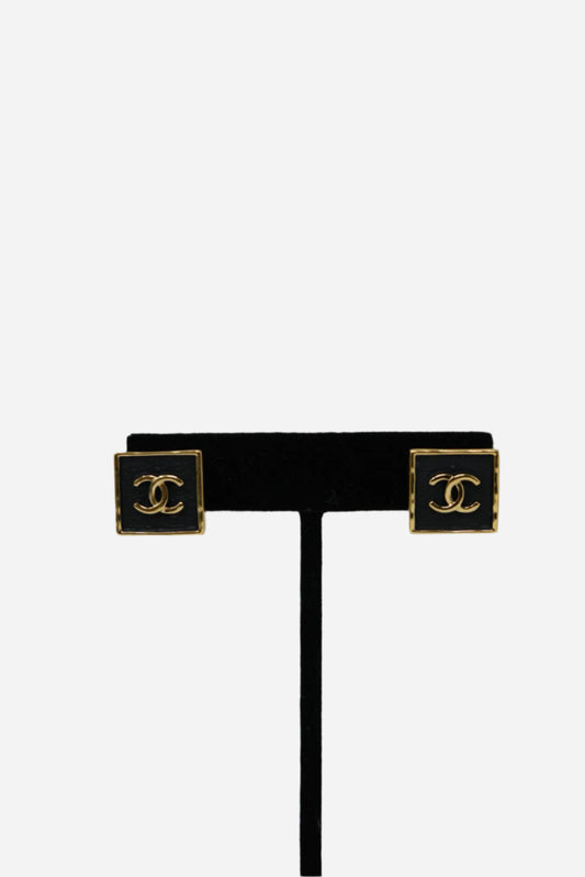 Pre-Owned Chanel 23S Square Black Earrings 2023