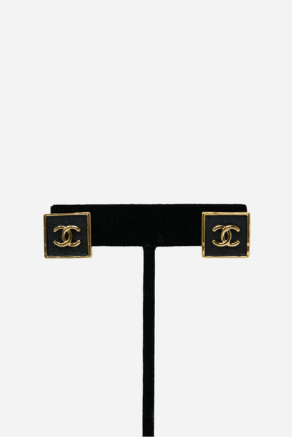 Pre-Owned Chanel 23S Square Black Earrings 2023