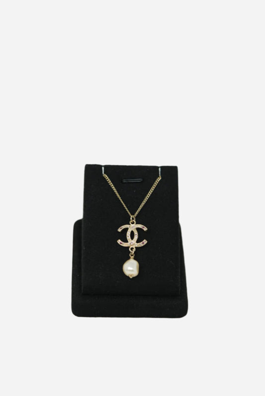 Pre-Owned Chanel Mental Resin Star CC Necklace Silver Gold