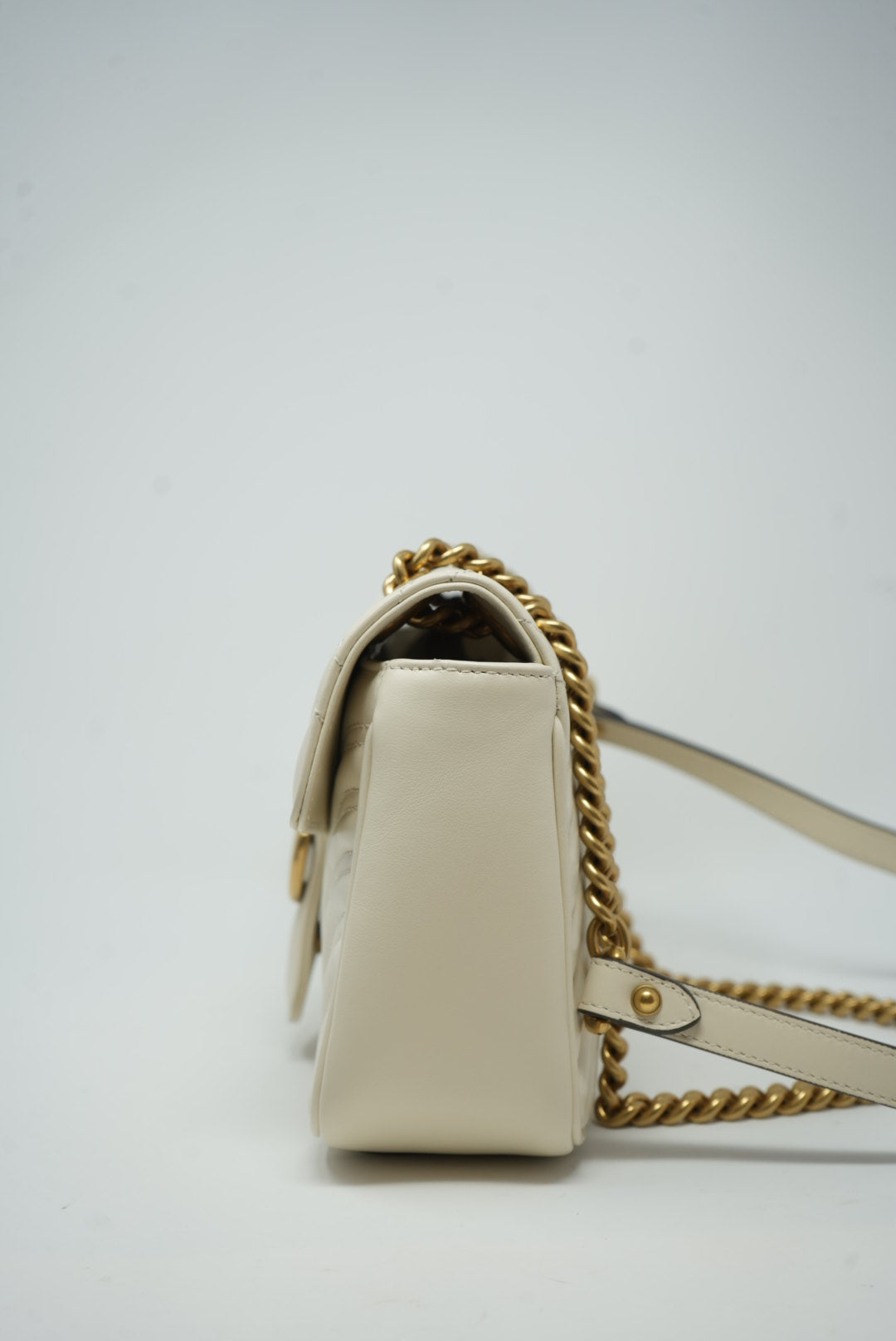 Gucci GG white marmont Medium Shoulder Bag