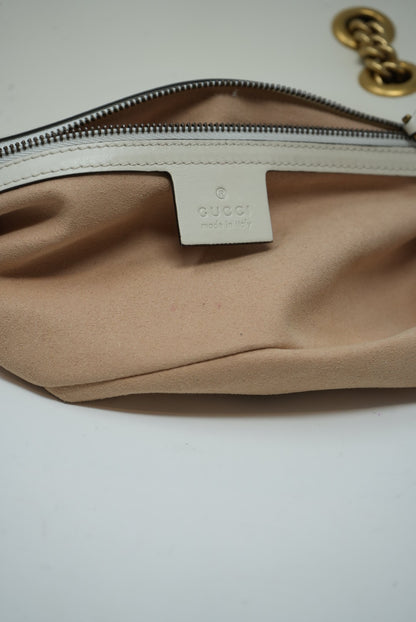 Gucci GG white marmont Medium Shoulder Bag