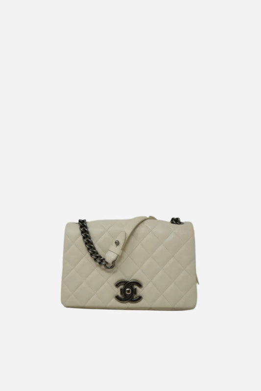 Pre-Owned Chanel Caviar Flap Bag 2015-2016