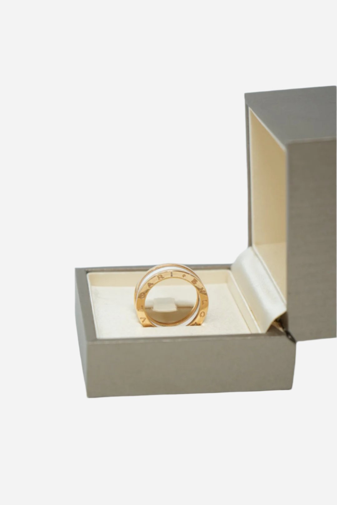 Bvlgari B.ZERO1 RING 18 K  #57
