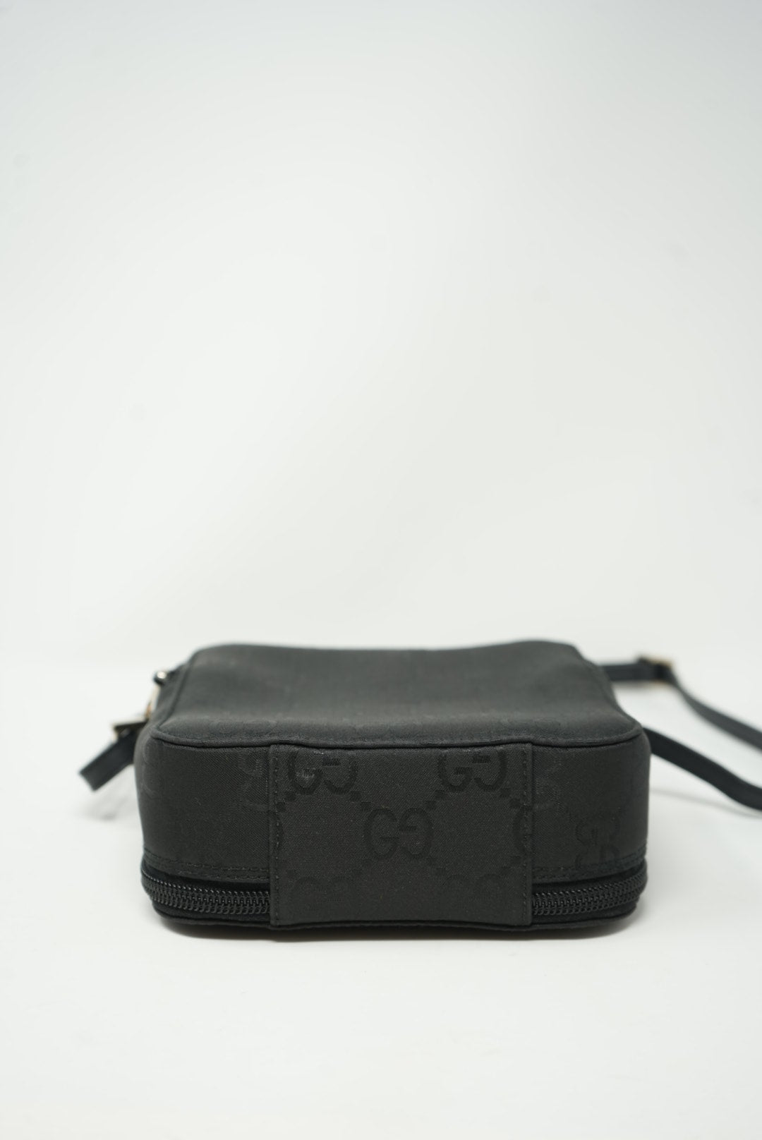 Gucci GG Canvas Shoulder Bag Black