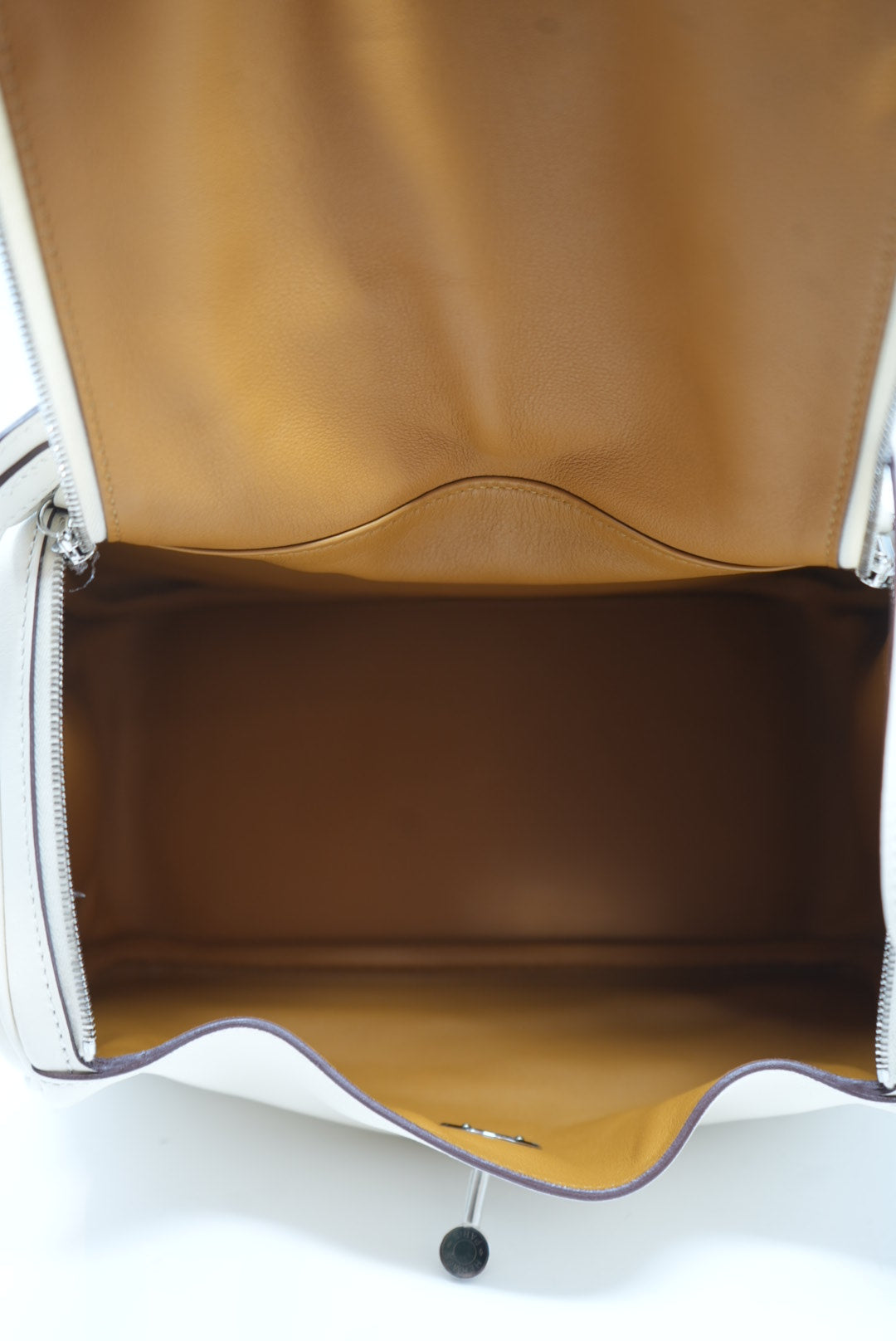 Hermes Lindy 26 Shoulder Bag Swift White
