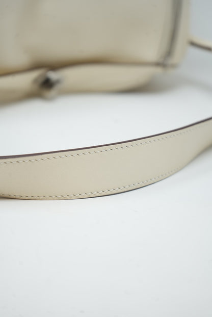Hermes Lindy 26 Shoulder Bag Swift White