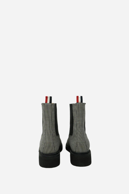 Thom Browne Chelsea Boot Black And White NW