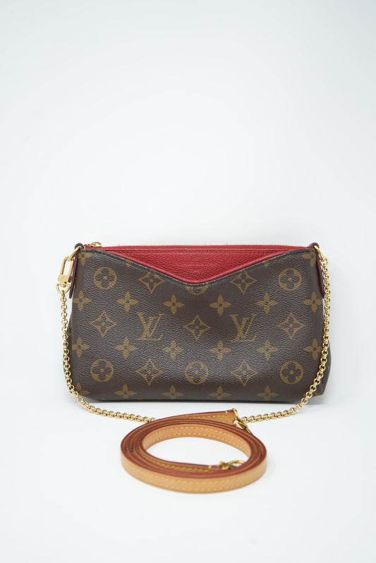 LOUIS VUITTON Monogram Pallas Clutch 2017