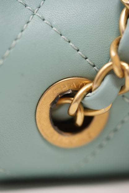 Pre-Owned CHANEL Lambskin Mini Flap Handle Bag 2019