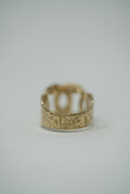Pre-Owned Chanel CC Quilted Ring