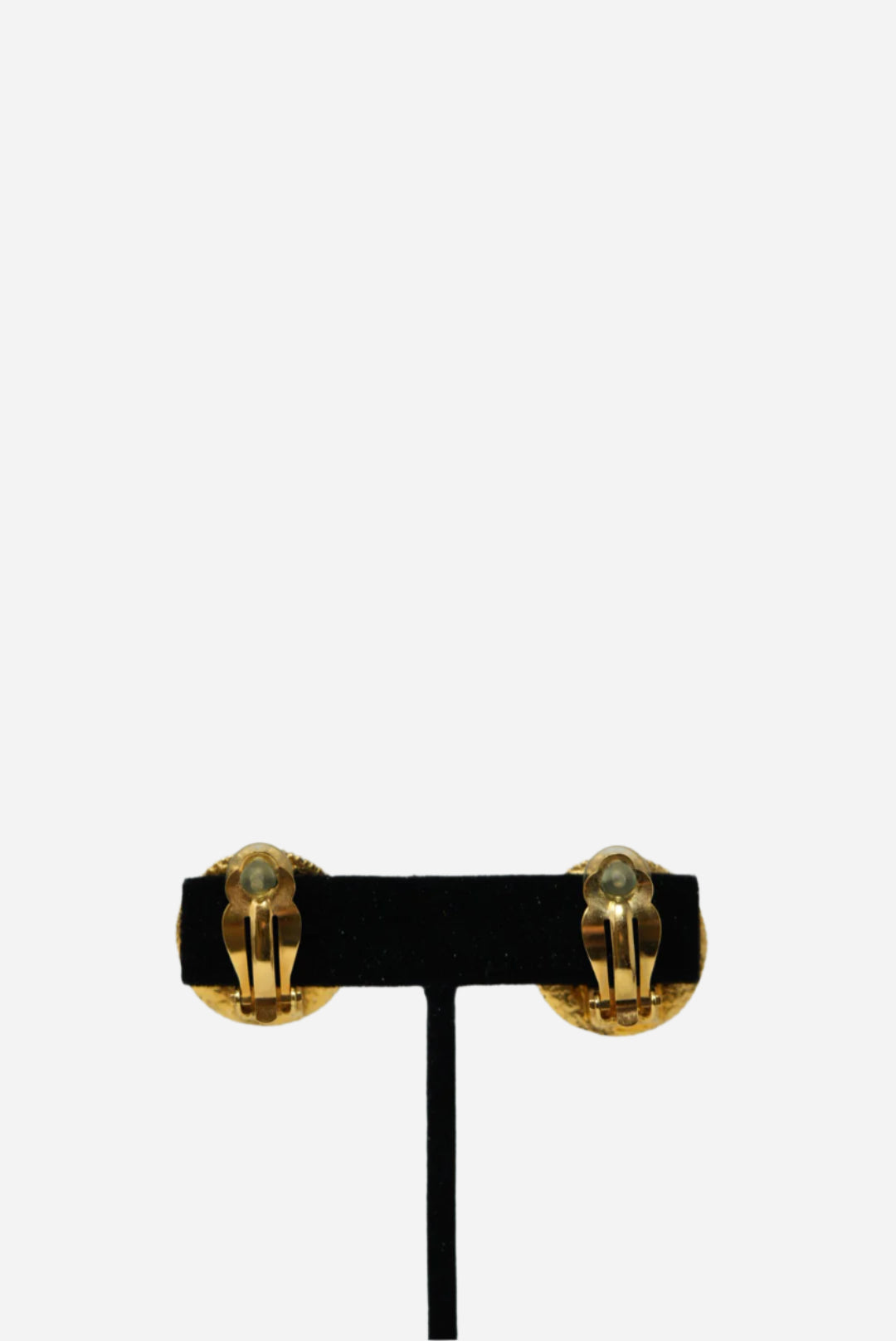 Pre-Owned Chanel CC Logo Clip-on Earrings