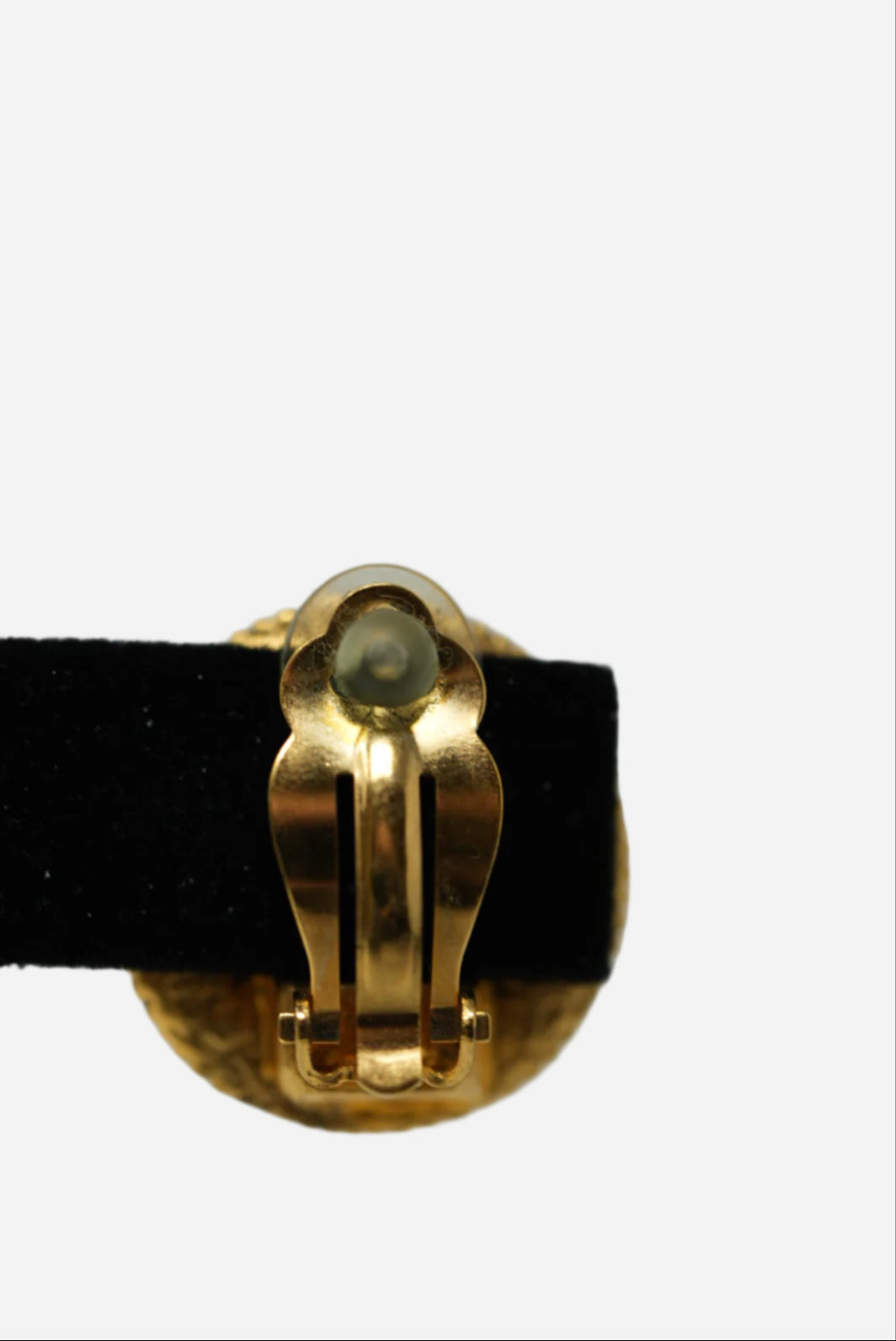 Pre-Owned Chanel CC Logo Clip-on Earrings