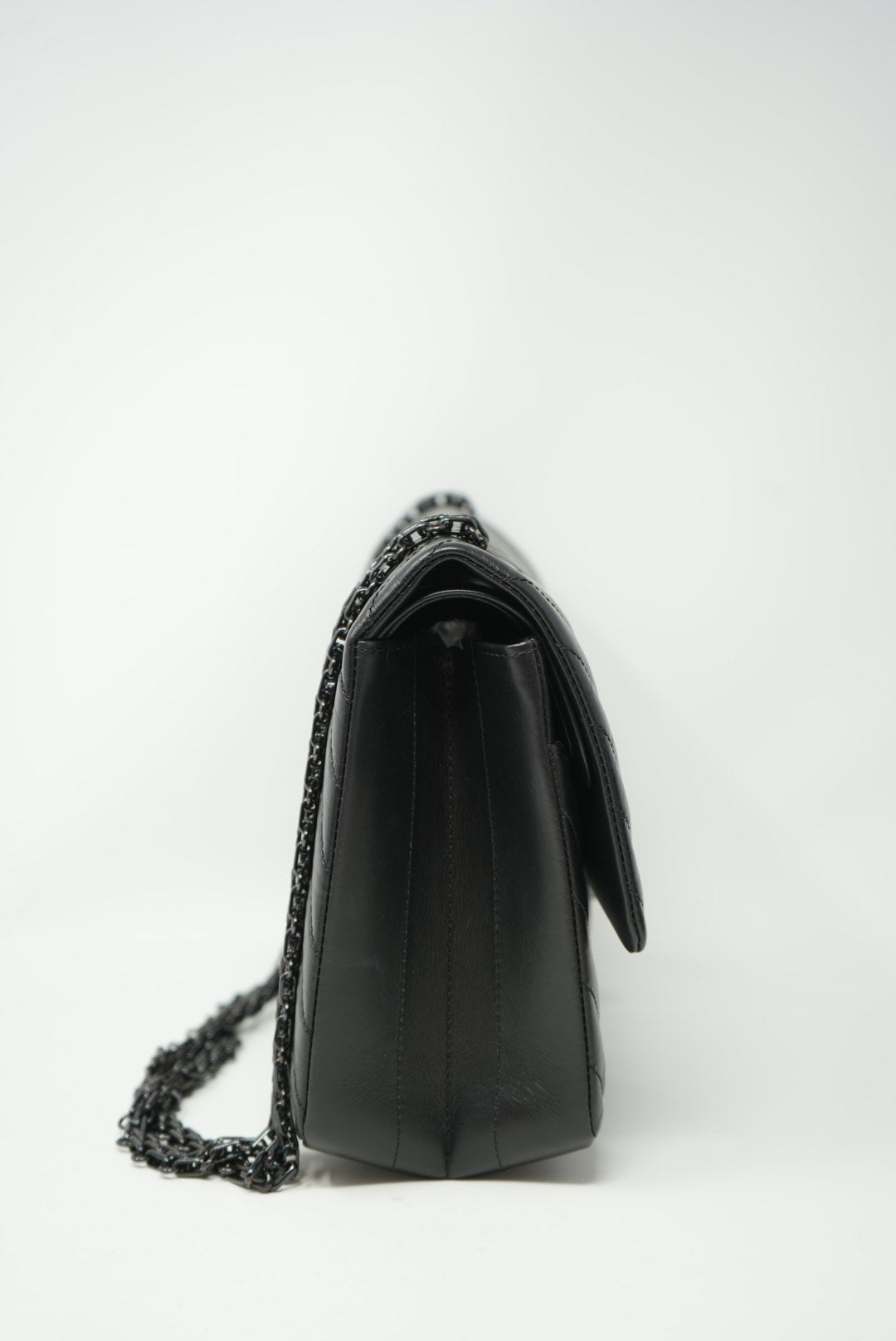 Pre-Owned CHANEL 2.55 Reissue 226 So Black 2018-2019