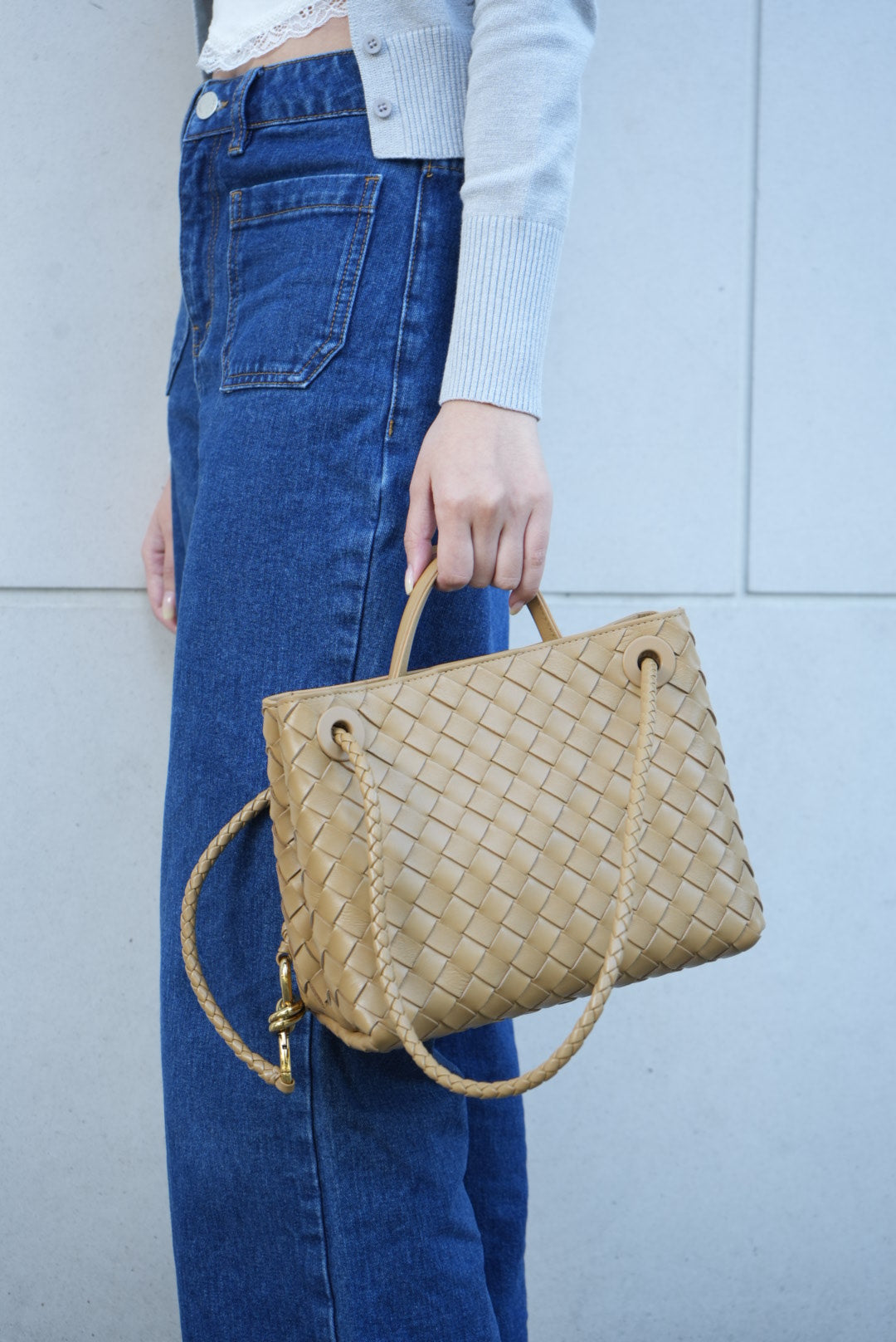 Pre-owned Bottega Veneta Small Andiamo Leather Praline