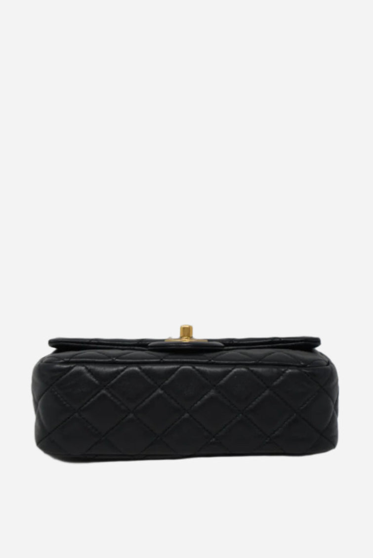 Pre-Owned CHANEL Black Lambskin Pearl Crush Mini Rectangular Crossbody Bag