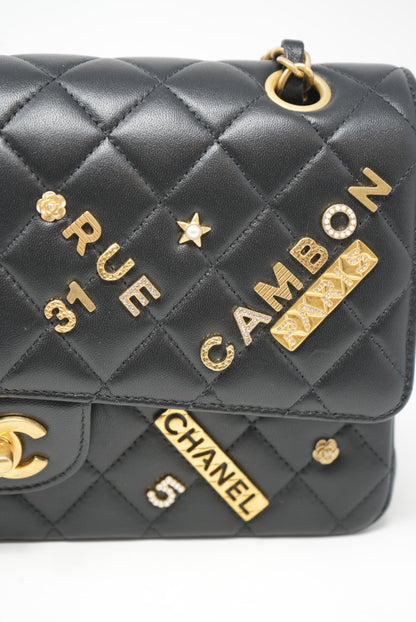 Pre-Owned Chanel Rue Cambon Charms Double Flap 2021 Lambksin Medium