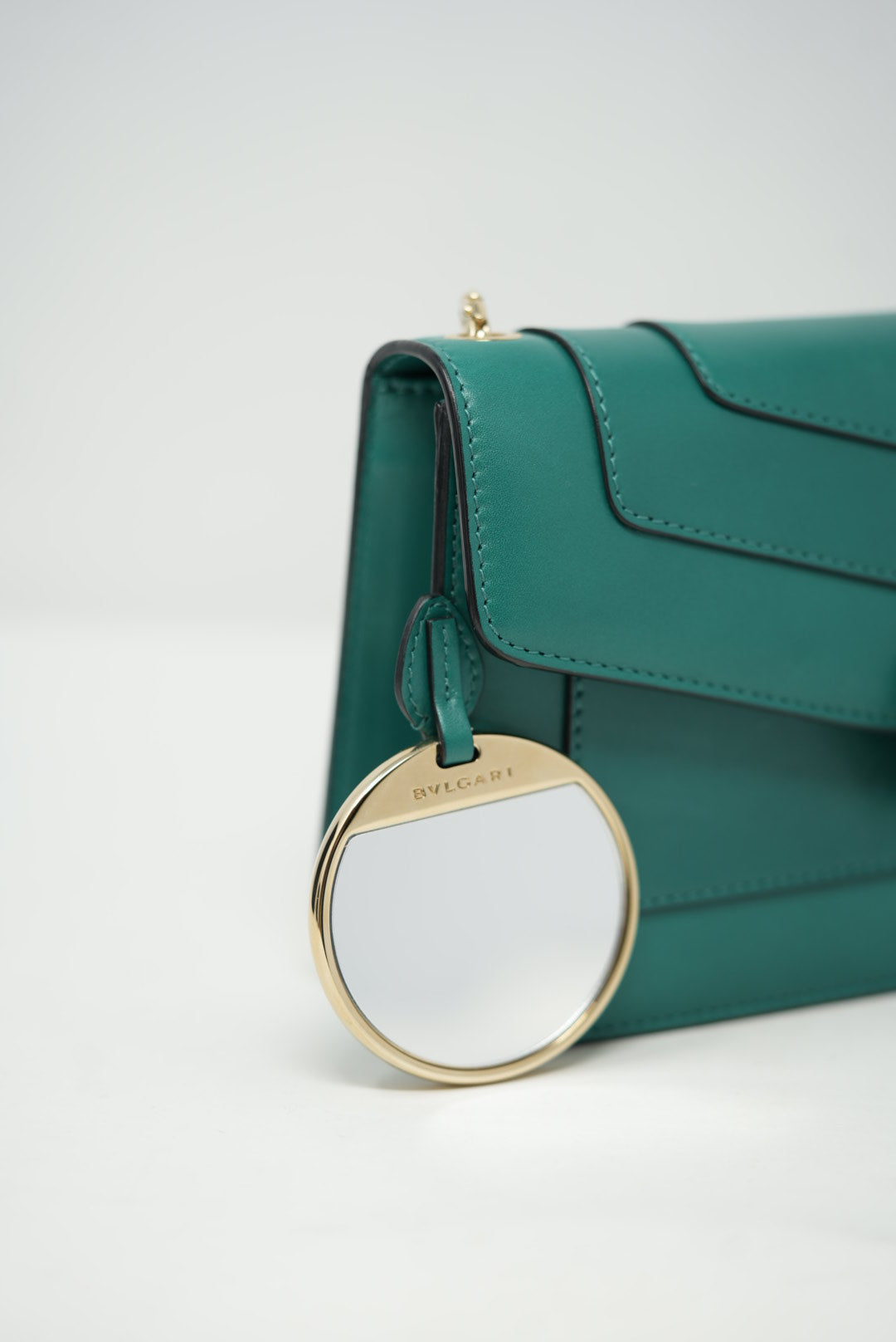 Bvlgari Green Calfskin Serpenti Forever Wallet On Chain
