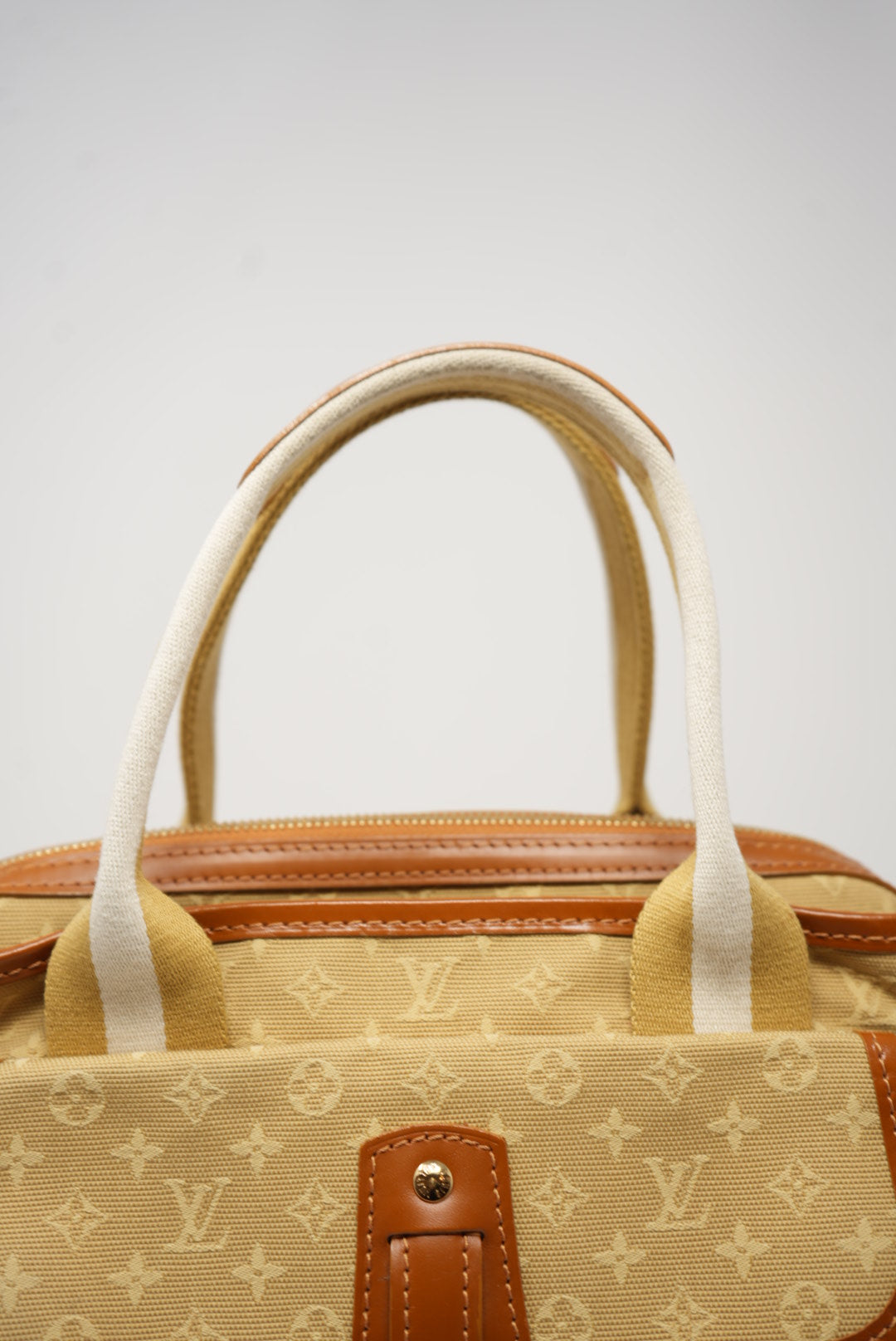 Louis Vuitton 2005 Monogram Canvas Handbag