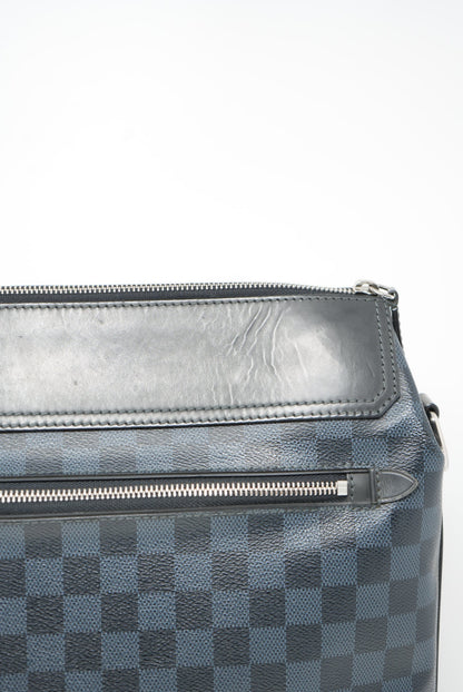 Louis Vuitton Damier Messenger Bag 2014