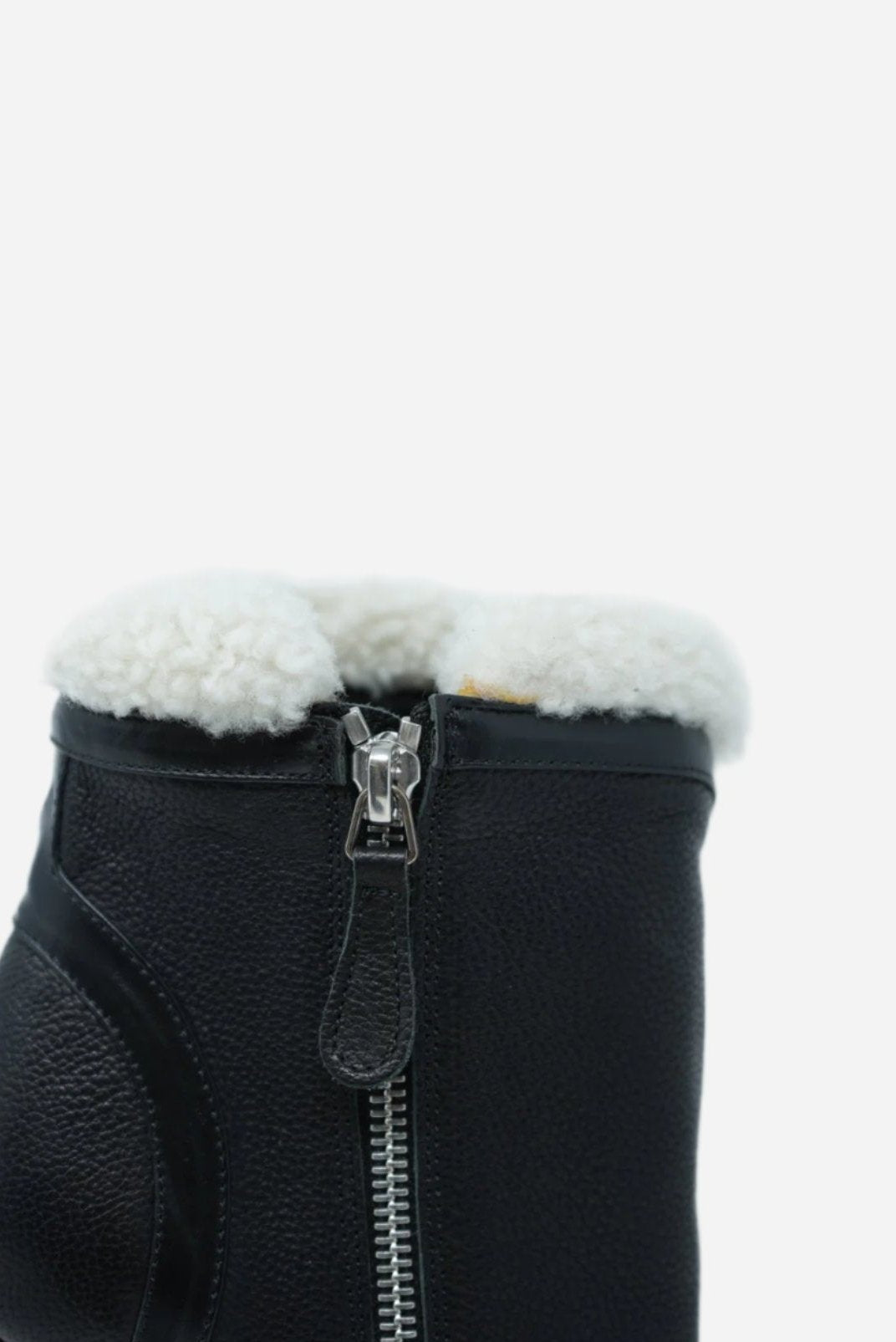 Alexander McQueen Ankle Boots Black NW Size 37