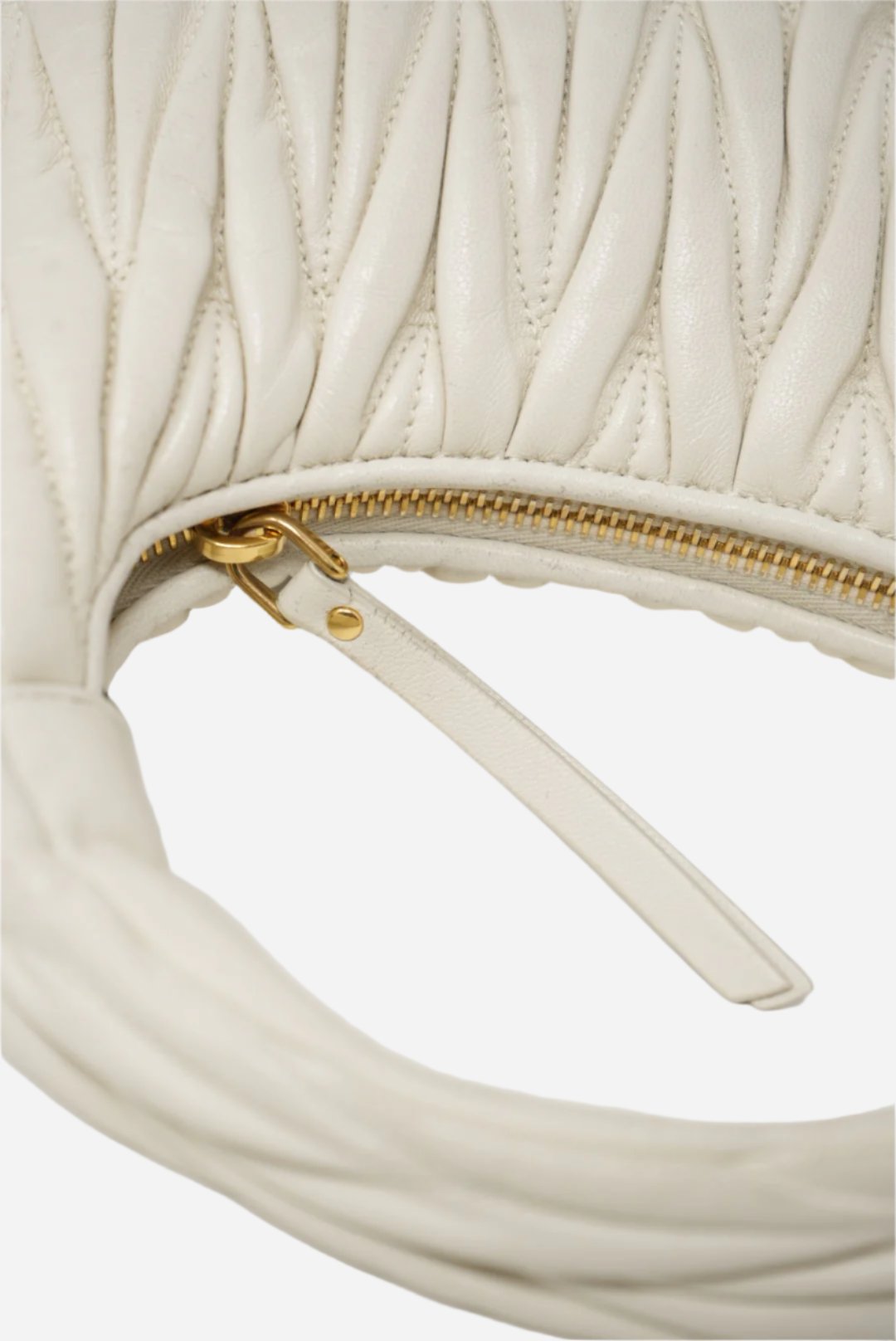 Miu Miu Wander matelassé hobo bag