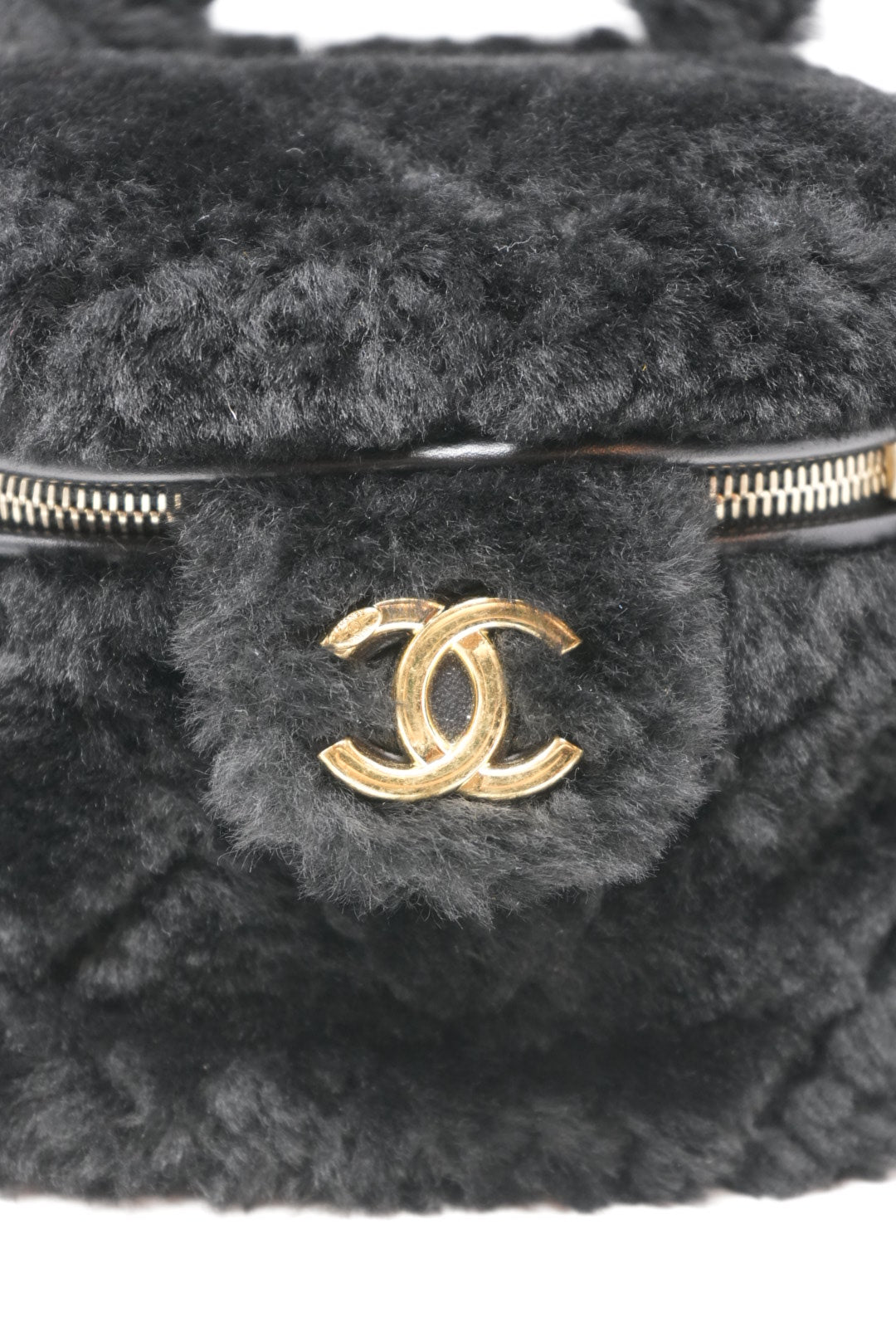 Pre-Owned Chanel Shearling Vanity Case Black 2023