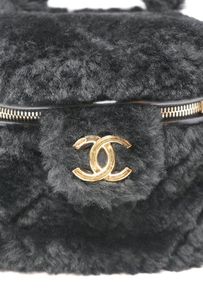 Pre-Owned Chanel Shearling Vanity Case Black 2023