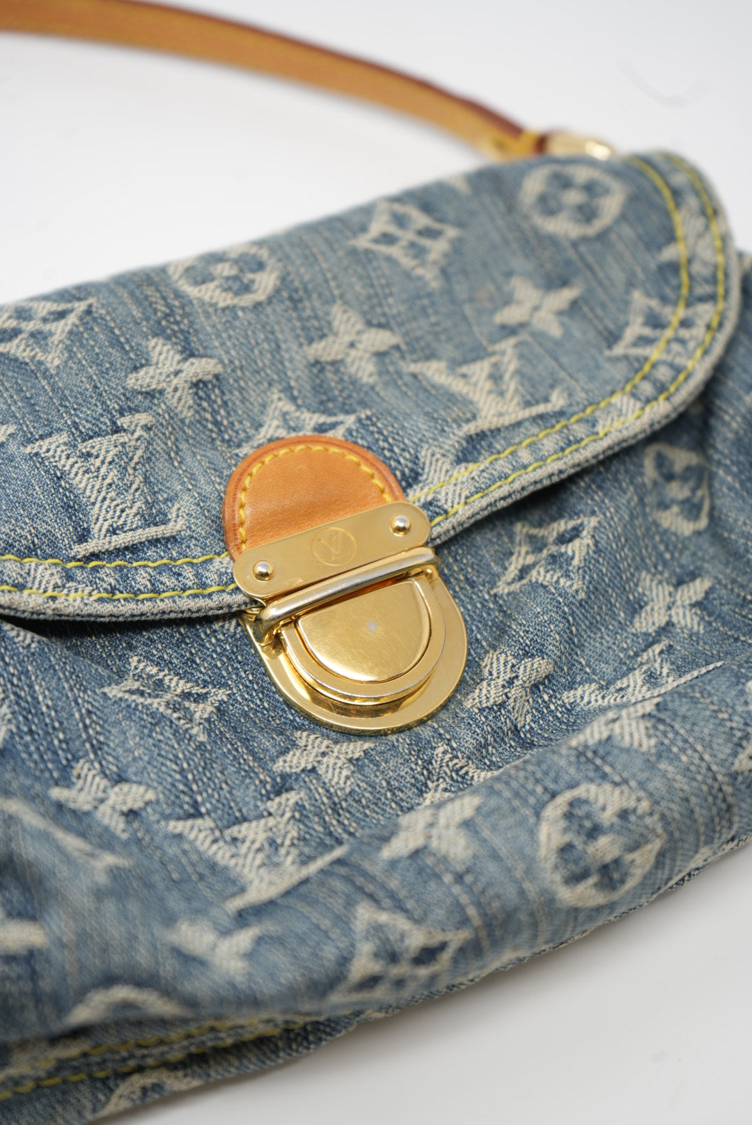 LOUIS VUITTON MINI PLEATY DENIM 2006