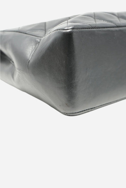 Pre-Owned CHANEL Paris Edition Shoulder Bag Black Lambskin 1994-1996