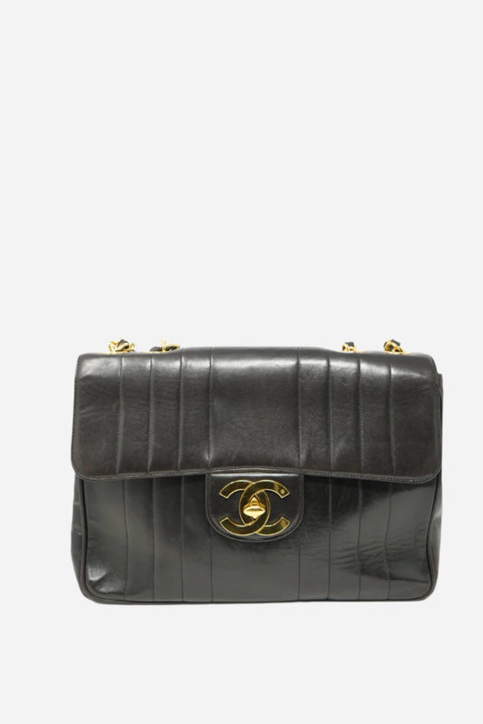 Pre-Owned Chanel Maxi 30 1994-1996