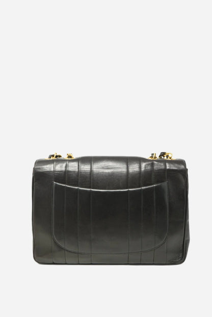 Pre-Owned Chanel Maxi 30 1994-1996