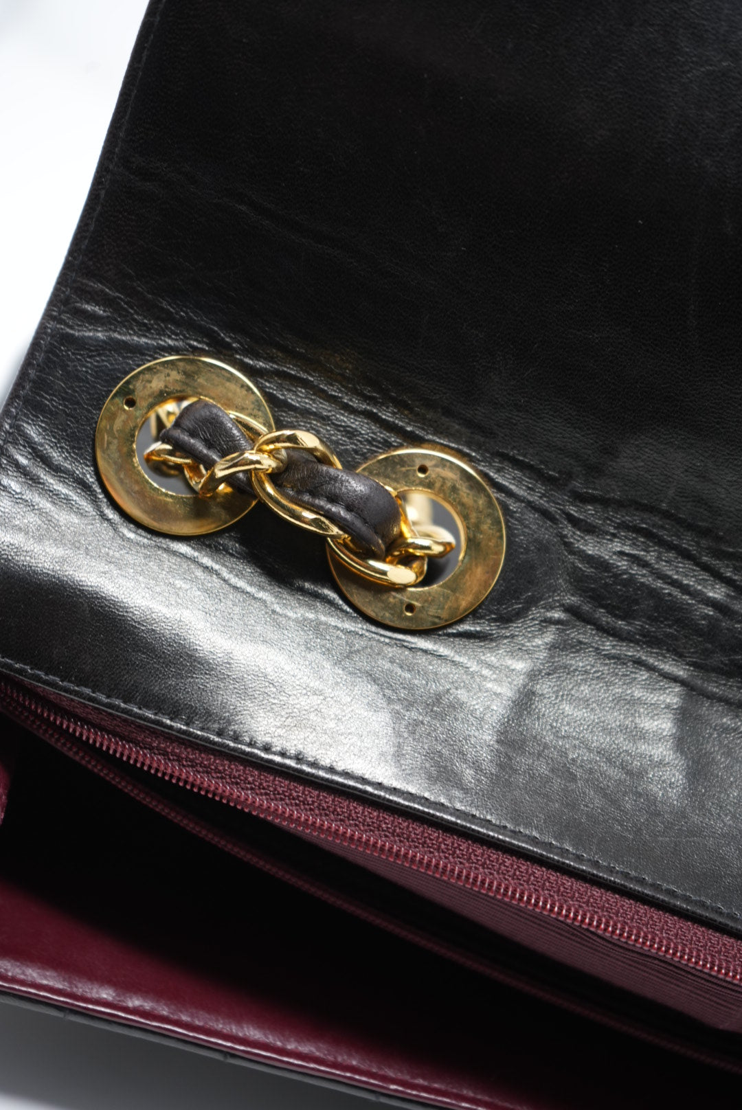 Pre-Owned Chanel Maxi 30 1994-1996
